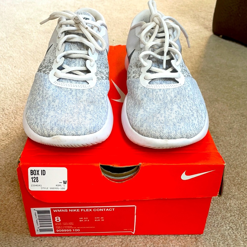 Nike Flex Contact in White